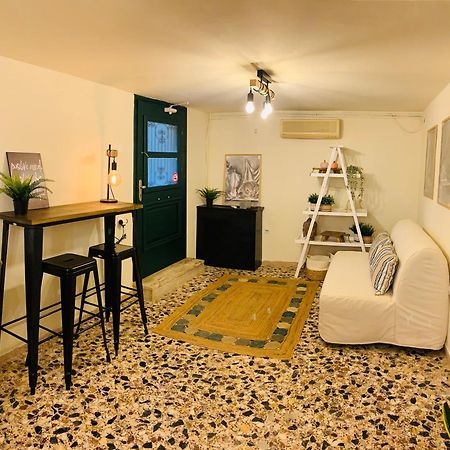Airport Cottage House Artemi Extérieur photo